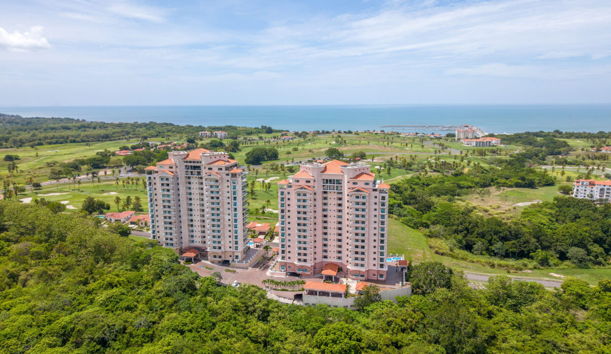 Vista Mar Panama condo for sale