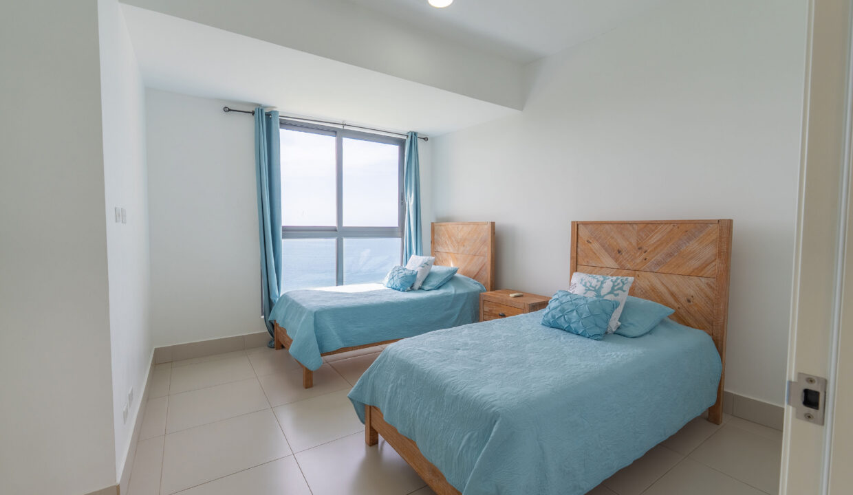 Oceanview 3-Bedroom Condo for Sale in Punta Caelo