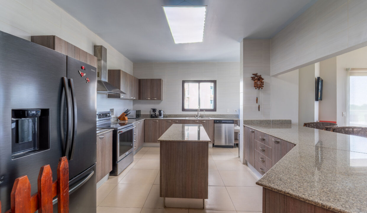 Vista Mar Panama condo for sale