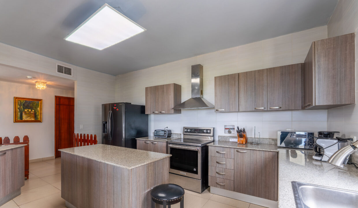 Vista Mar Panama condo for sale