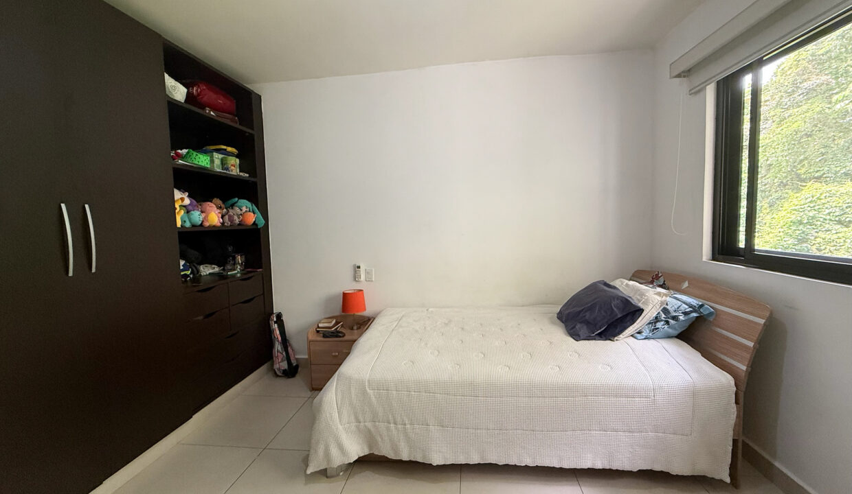 Embassy Village Clayton Panama condo for sale (20)
