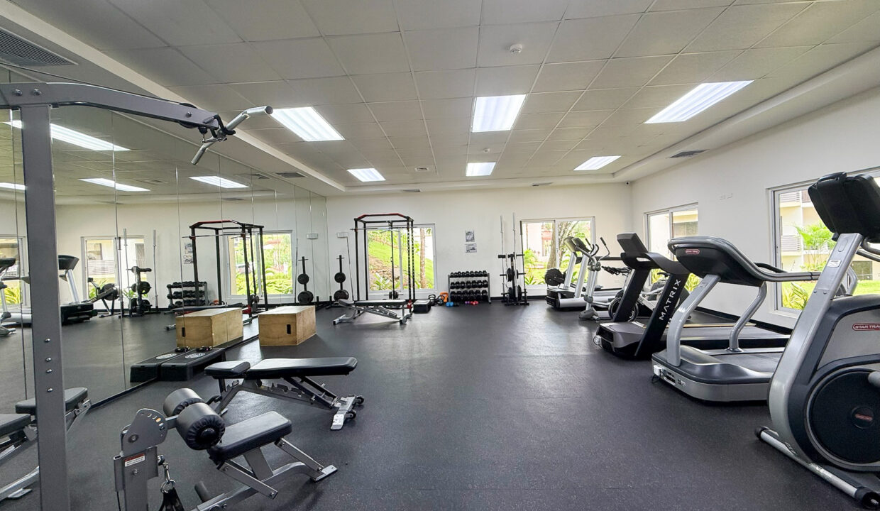 Embassy Village Clayton Panama condo for sale (39)