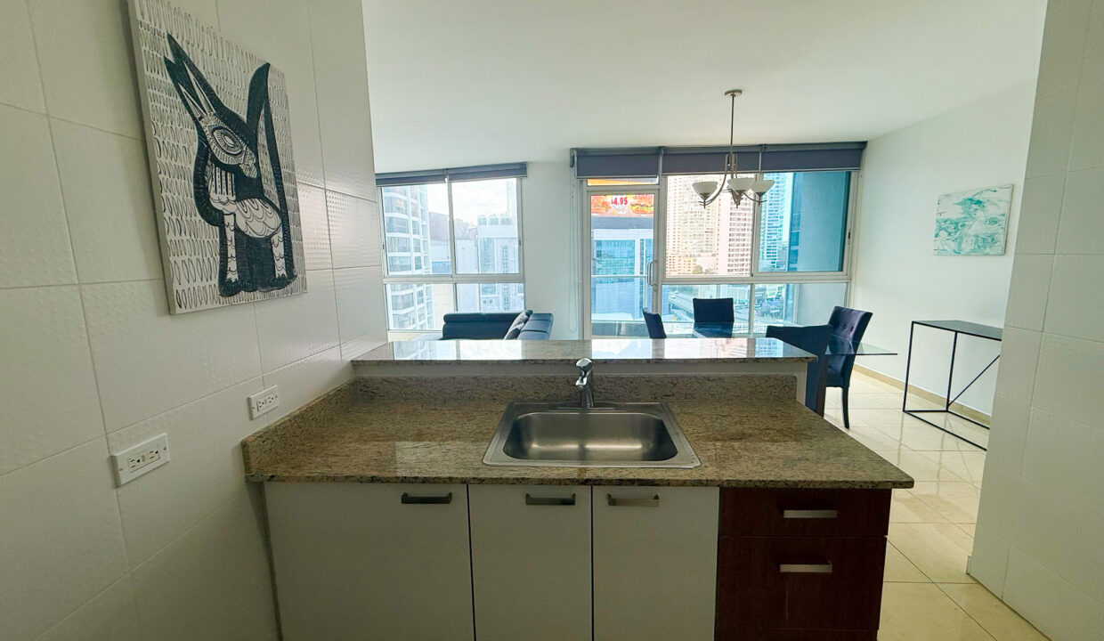 Grand Bay Avenida Balboa Panama condo for rent (14)
