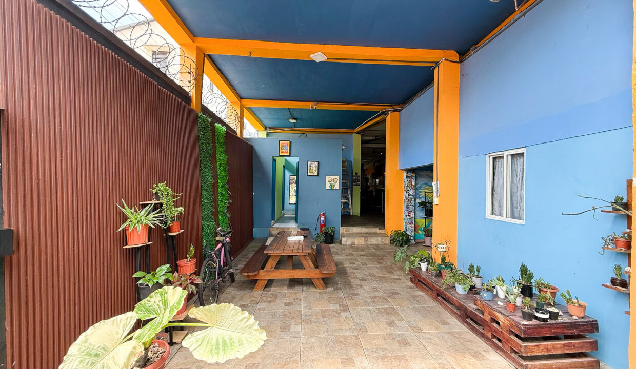 Mamallena Panama Hostel for sale (12)