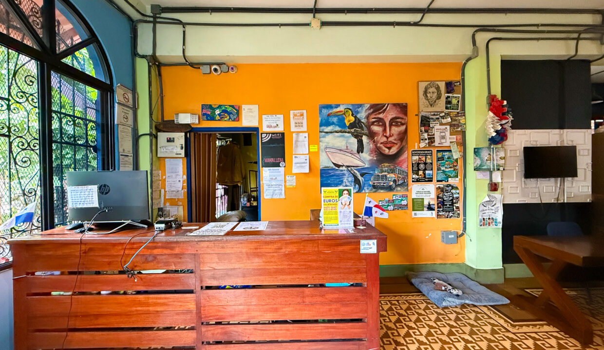 Mamallena Panama Hostel for sale (9)