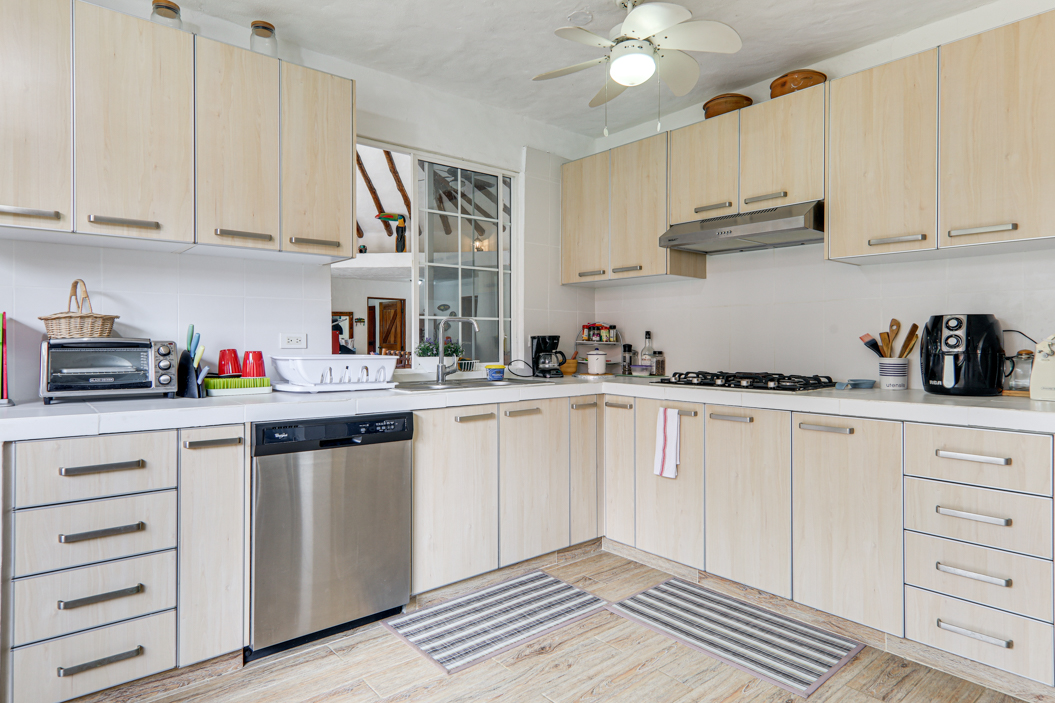 Punta Barco Panama home for sale (71)