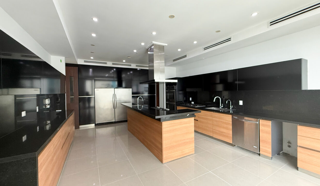 Spacious-Condo-for-sale-Costa-Del-Este-sea-view-four-bedroom-11