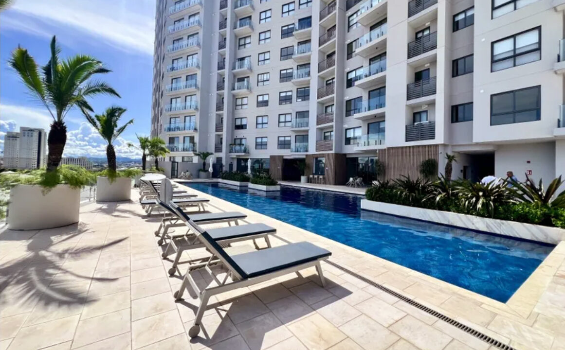 condo-for-sale-Panama-Santa-Maria-Ocean-House-pool