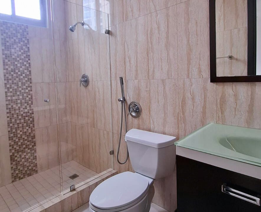 two-bedroom-condo-for-rent-allure-avenida-balboa-10