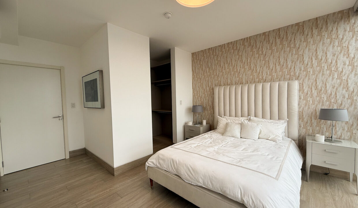 Balcony Hato Pintado Panama condo for sale (2)