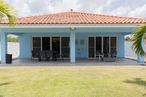 Outside of this house for sale in Azura, San Carlos